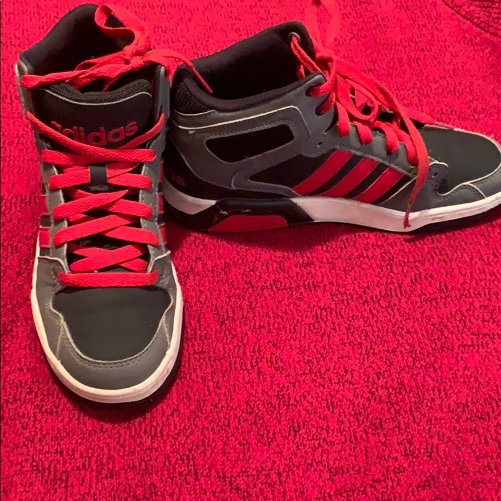 Boys sneakers